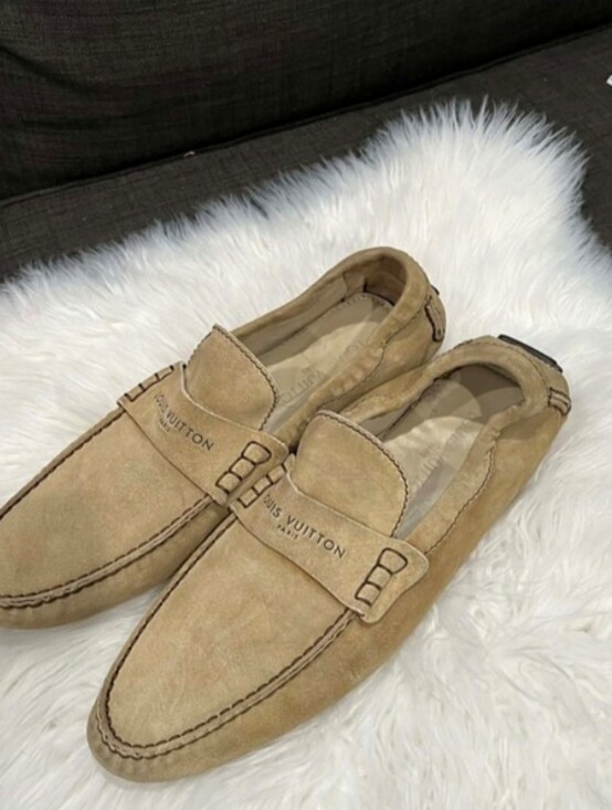 Louis Vuitton Men’s Suede Driving Loafers in Tan Small Details Photos main image 9